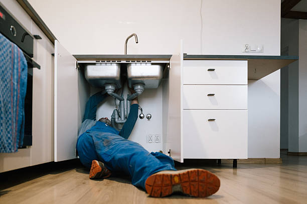 Professional Leak Detection technician working in Easton, MD